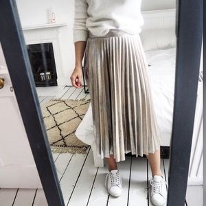 gold pleated skirt zara